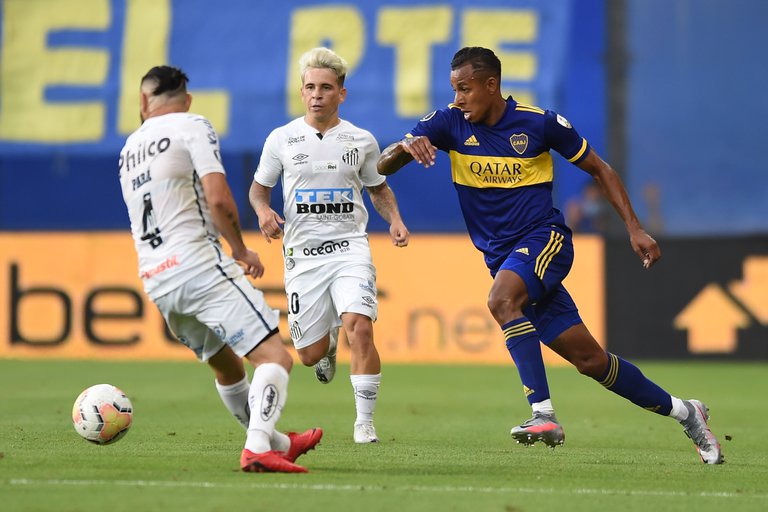 Boca empató sin goles en el partido de ida de la Copa Libertadores