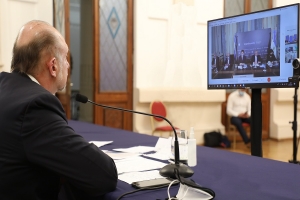 Perotti pidió más equipamiento, Fernández que lo acompañen en las medidas
