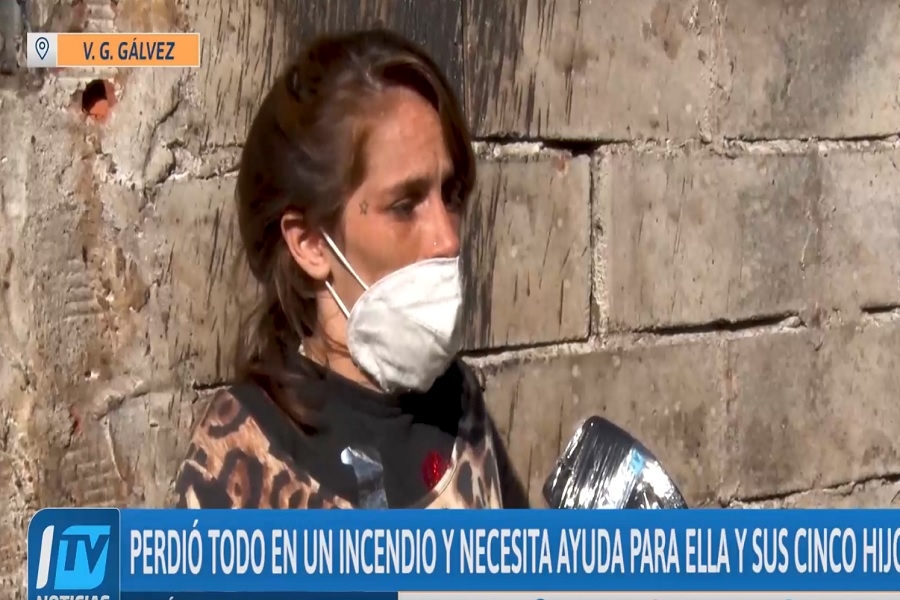 Perdió todo en un incendio y reclama ayuda para ella y sus 5 hijos