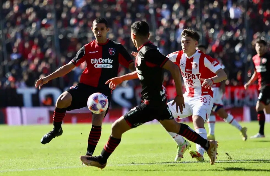 Newell&#039;s expone su gran comienzo en santa fé con unión