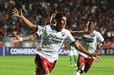 Newell&#039;s gana derrotando al Audax Italiano en sudamericana