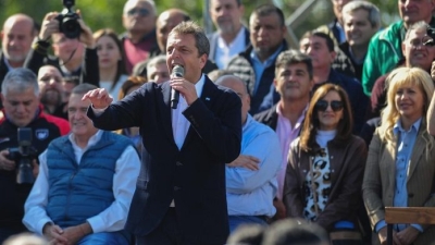 En su ultimo acto en Tucuman Sergio Massa aseguró “Voy a ser el presidente de los trabajadores&quot;