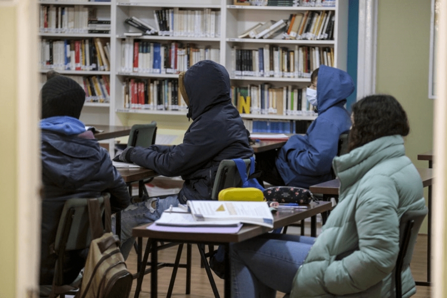 Regreso a las clases: poca asistencia pero por el frío