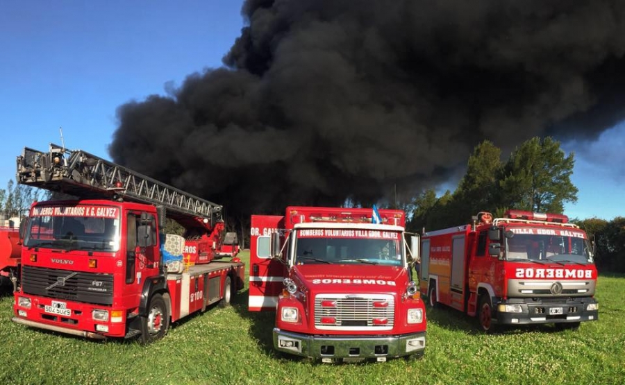 Los Bomberos Voluntarios de V. G. Gálvez cumplen 49 años