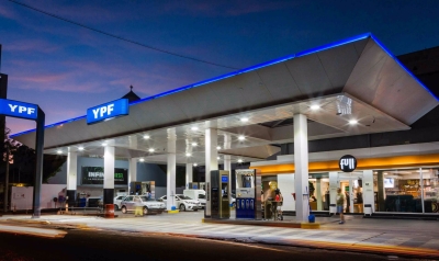 YPF aumentó sus combustibles 6% en promedio