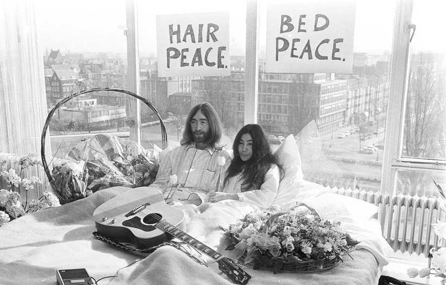 Se cumplen 54 años del matrimonio de Yoko Ono y John Lennon