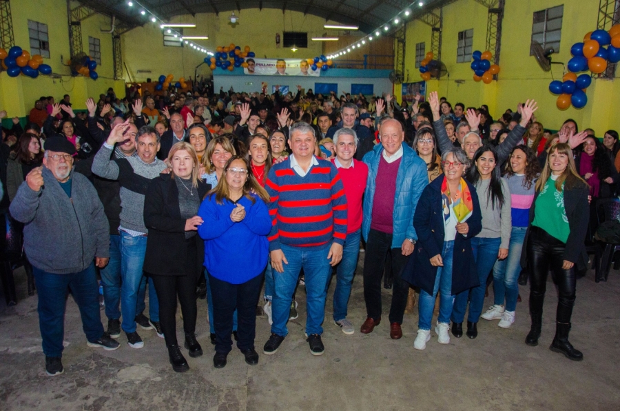 Ricci y Lenci en multitudinario acto de campaña