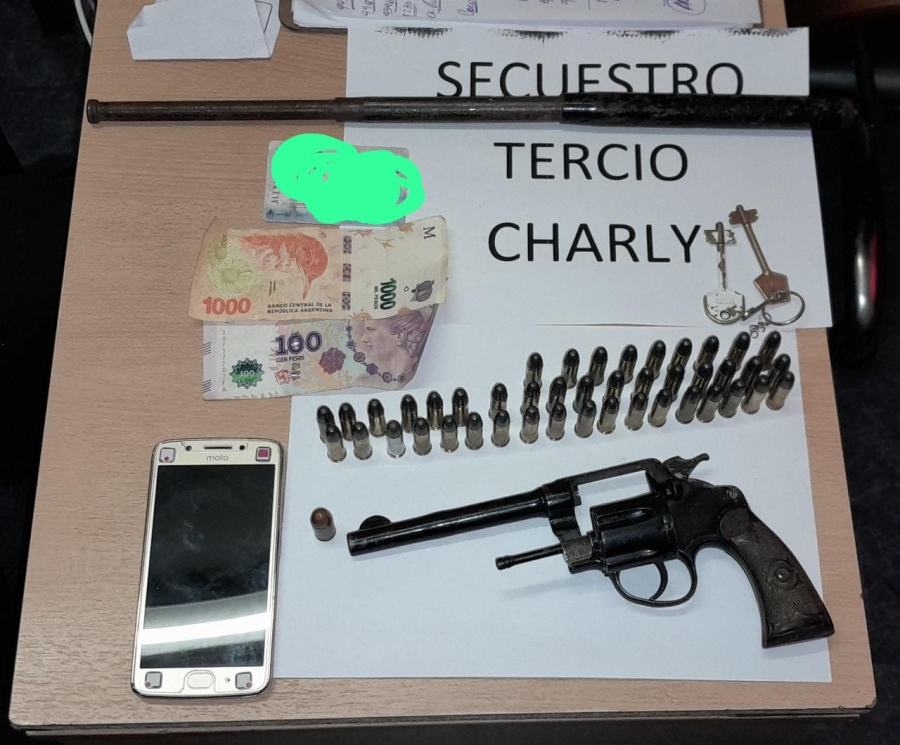 Detenido con una arma en la mochila en Pueblo Esther