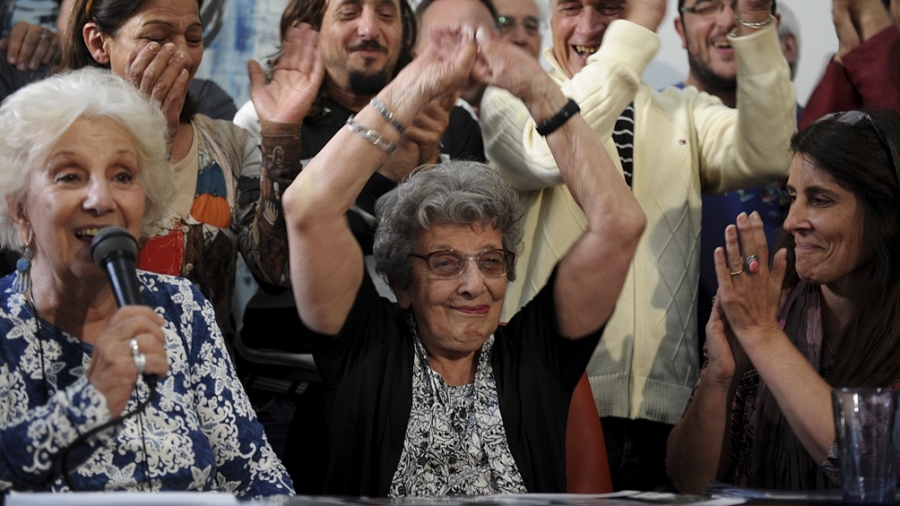 Lanzan campaña de apoyo al trabajo de Abuelas de Plaza de Mayo