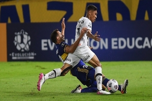 Boca ganó a Santos por la Copa