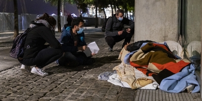 Personas en situación de calle: Tras la muerte de la beba frente a Casa Rosada, reglamentaron una ley