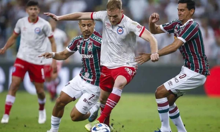 Argentinos fuera de la Copa Libertadores tras perder en Brasil