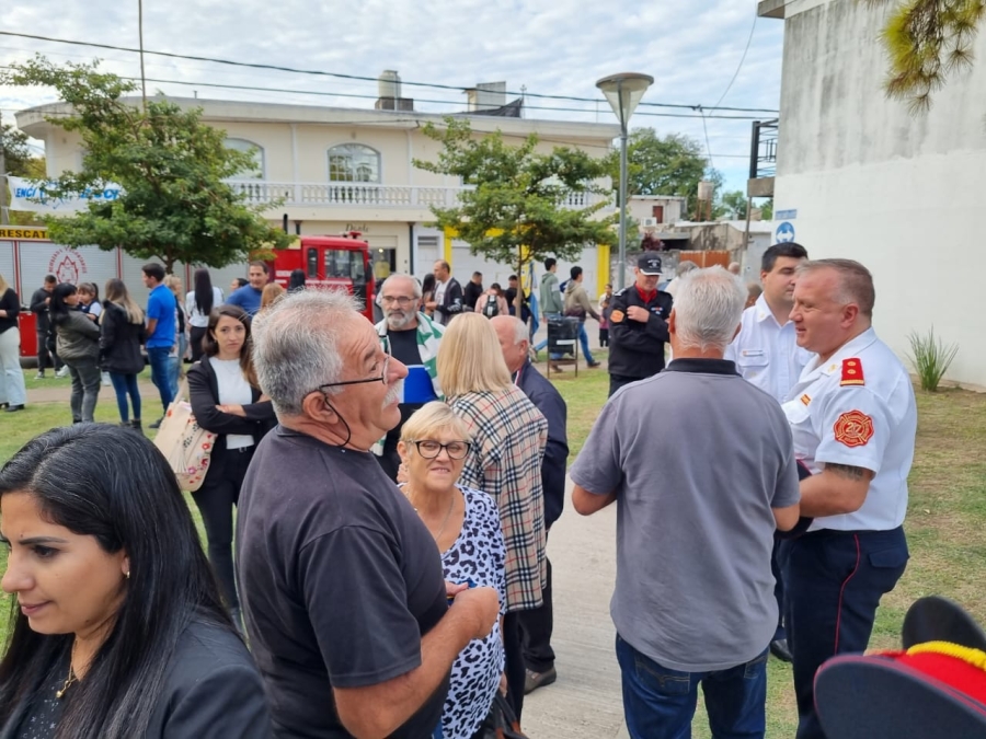 Los Bomberos de Villa Gobernador Gálvez celebraron sus 51 años