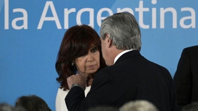 El FMI en el Senado aguarda por los movimientos políticos de Cristina Kirchner