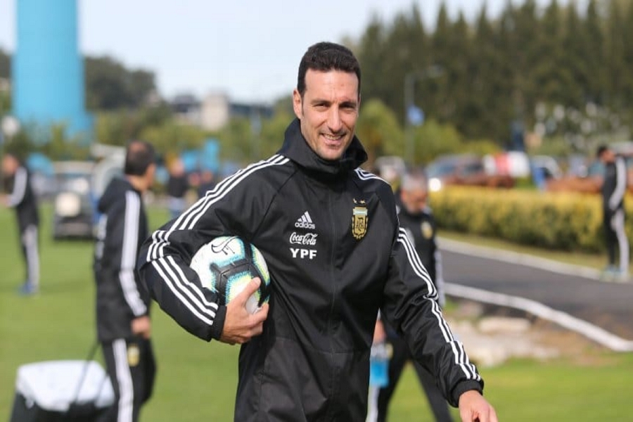 Scaloni dio la lista para los partidos de Eliminatorias