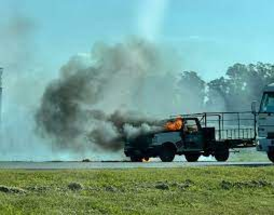 A la altura de Funes se incendió una camioneta en la autopista