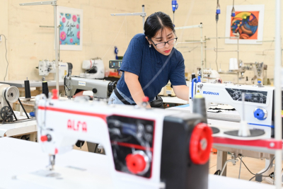 La Textil Municipal Arcoíris incorporó 26 nuevas máquinas a su taller