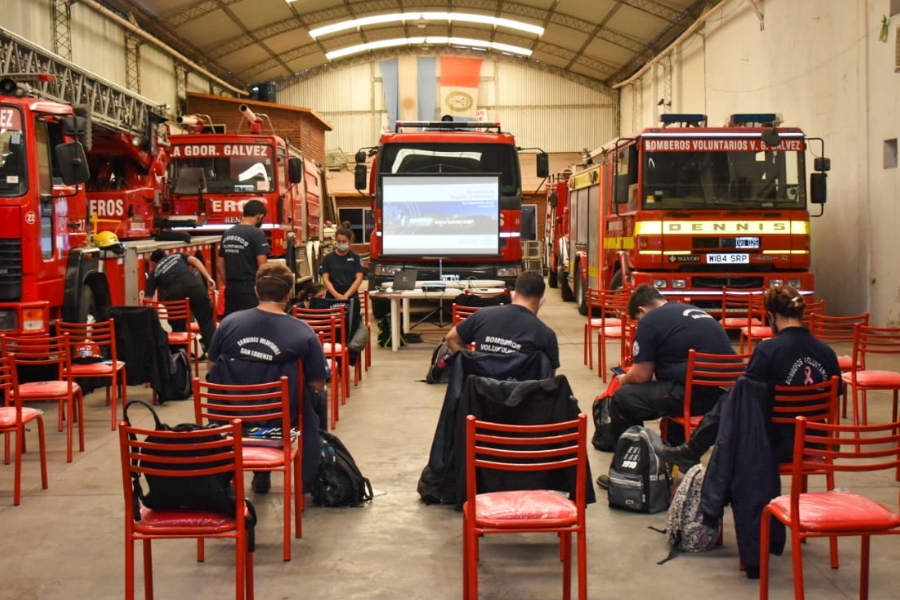 Más capacitación para Bomberos