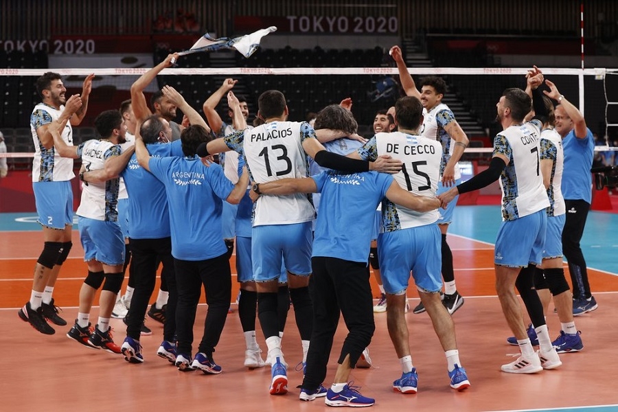 Argentina y una histórica victoria ante Italia en Voley