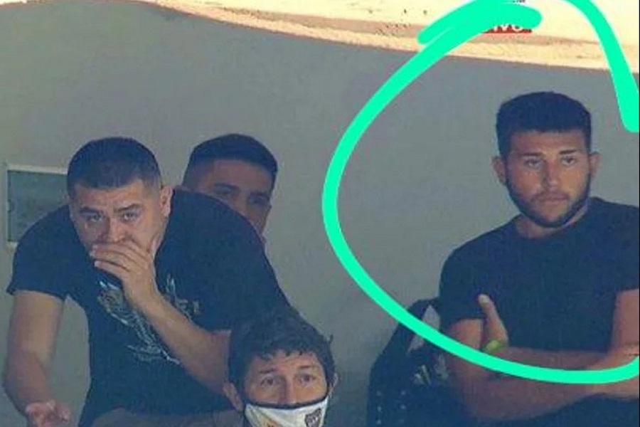 Polémica en Boca por la presencia del hijo de Riquelme en el palco en el superclásico