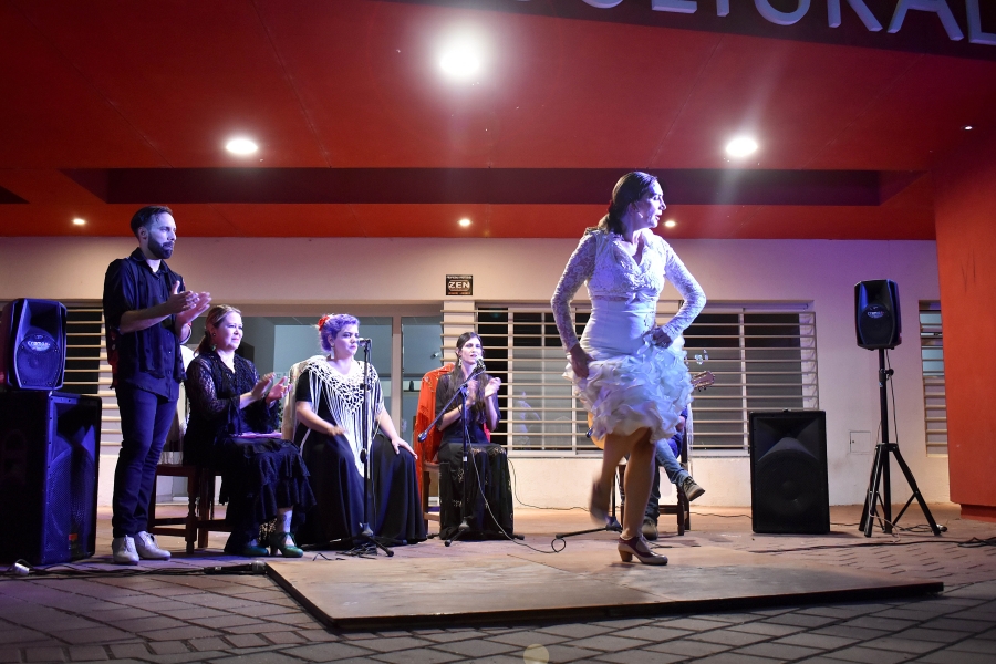 Tablao Flamenco en el Centro Cultural Hermes Binner de la ciudad de Pueblo Esther