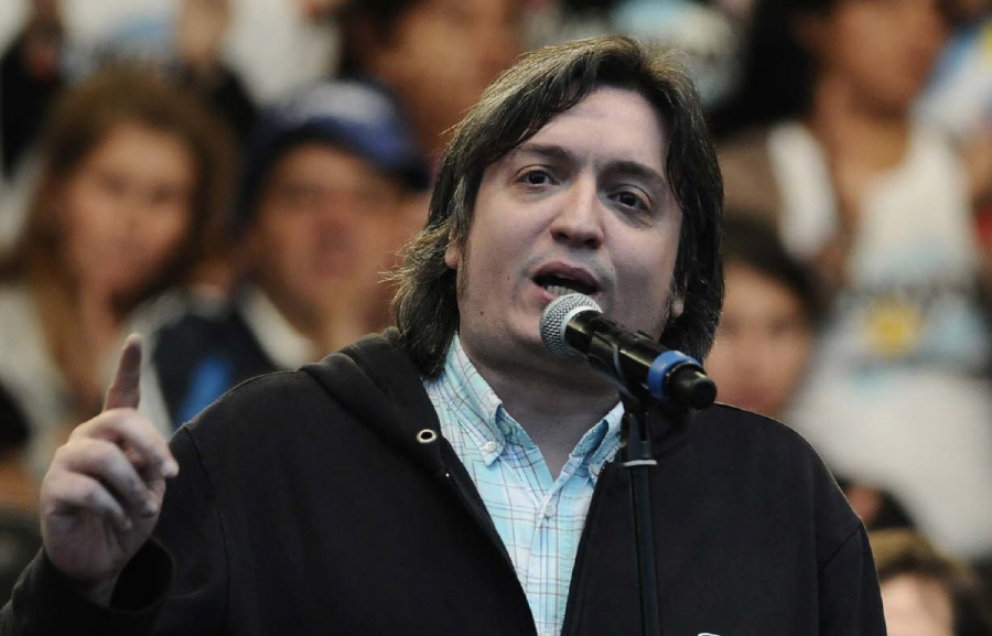 Máximo Kirchner renunció a la presidencia del bloque del FdT