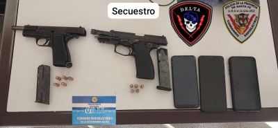 Dos armas menos en la calle y 4 detenidos