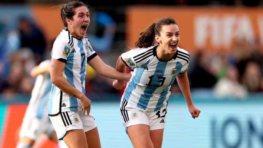 La selección argentina logró un empate histórico 2 a 2 contra Sudáfrica en el Mundial Femenino