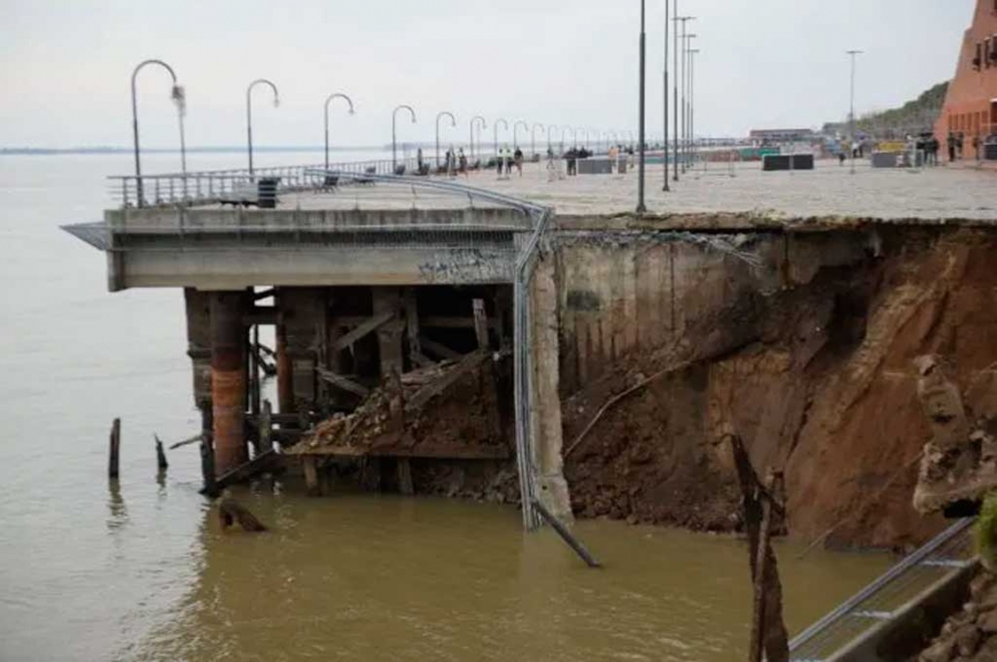 Tras el derrumbe, la provincia detalla el estado de la barranca del Río Paraná