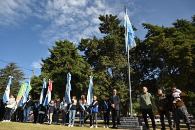 Acto protocolar por el 25 de mayo en V.G.Gálvez