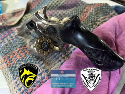 Imputaron y dictaron prisión preventiva a una mujer por portar un arma en V.G.Gálvez