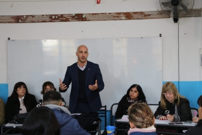 Provincia junto a la comunidad educativa de la Escuela N.º 364 emprenden acciones para disminuir los conflictos