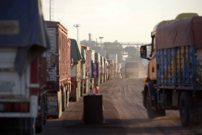 Paro Nacional de los transportistas de granos