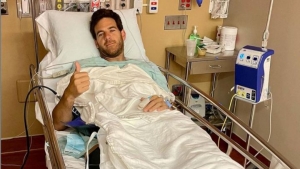 Juan Martín Del Potro se recupera de la cirugía en la rodilla