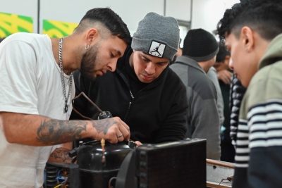 Villa Gobernador Gálvez abre la inscripción a 12 nuevos cursos de capacitación en oficios