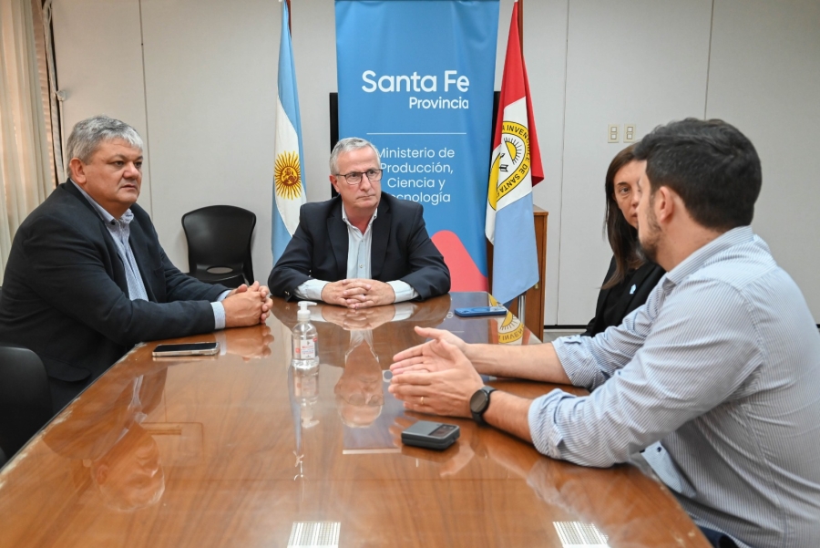 Alberto Ricci intendente de V. G. Gálvez, se reunió con el secretario de transporte provincial