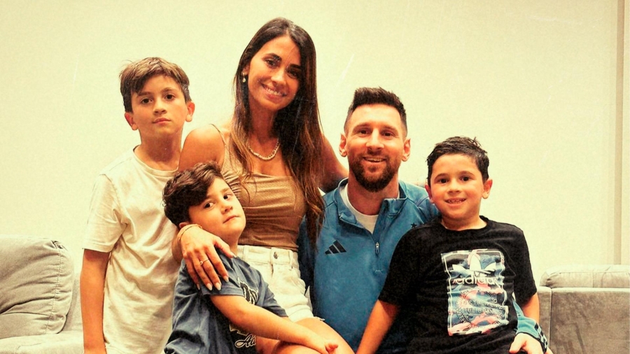 Los reyes magos en la casa de Messi producen noticia