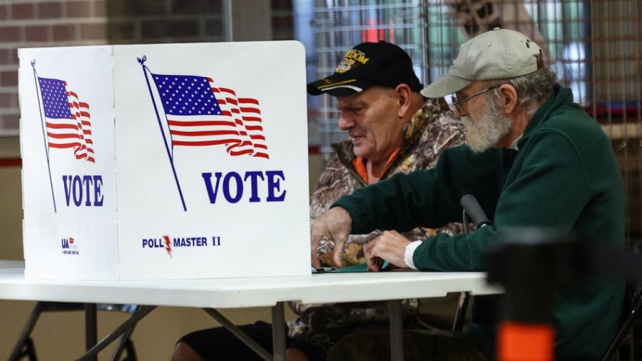 Feroz pelea electoral entre demócratas y republicanos por el control del congreso en los Estados Unidos