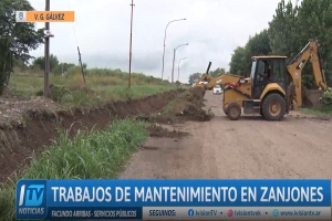 Trabajos de zanjeo en barrio Alto Verde