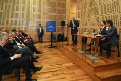 Puccini: “La concesión de la Hidrovía es una nueva oportunidad para planificar el desarrollo de la Argentina”