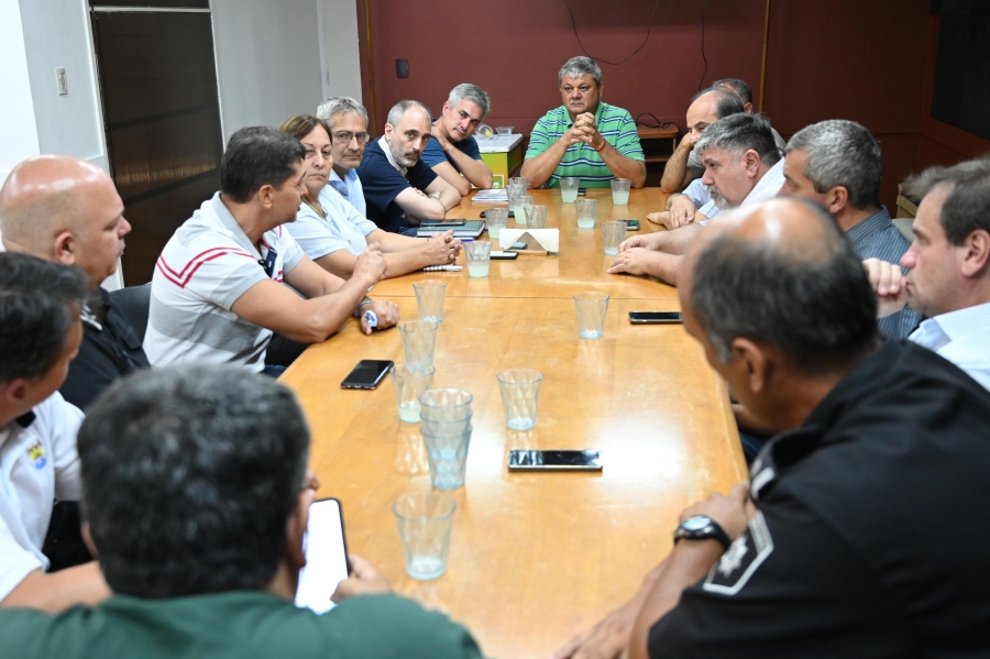 Reunión de seguridad con autoridades policiales y provinciales