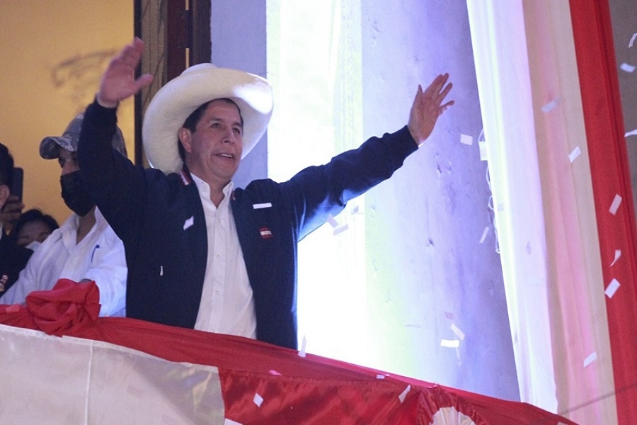 Castillo finalmente fue proclamado presidente de Perú