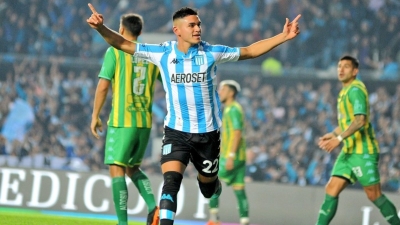 Racing goleó a Aldosivi 5 - 0