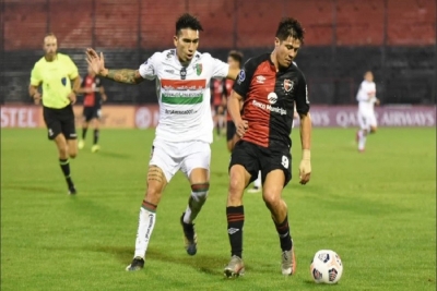 Newell&#039;s derrotó a Palestino y puede clasificarse