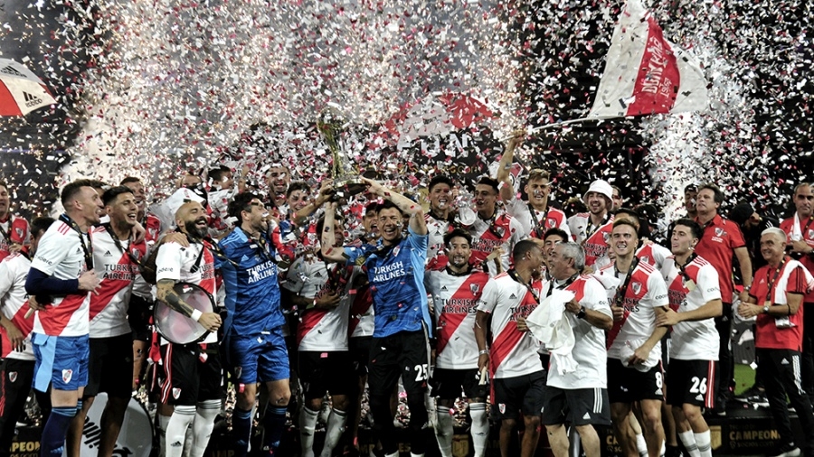 River goleó a Colón y es Campeón de campeones