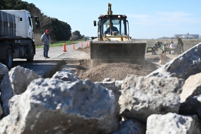 Avanza en la repavimentación de ruta provincial n° 24, acceso a Cargill